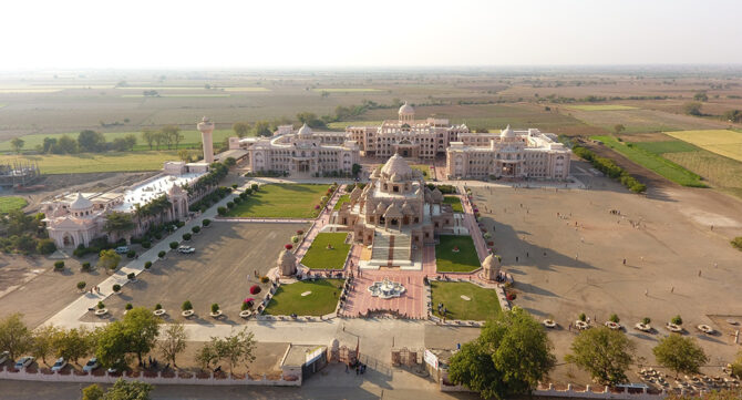 Swaminaran Gurukul - Taravada